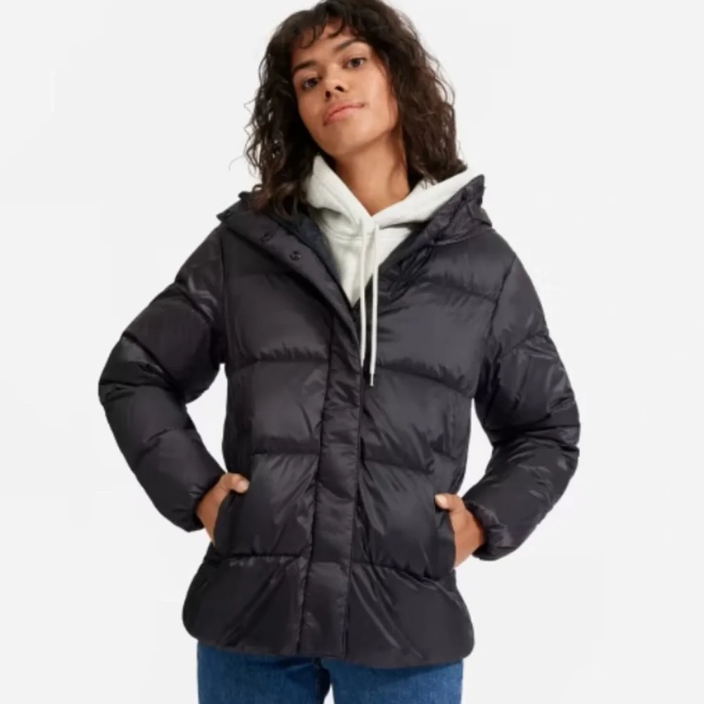 Everlane Re-Down Puffy Puff Hooded Jacket
